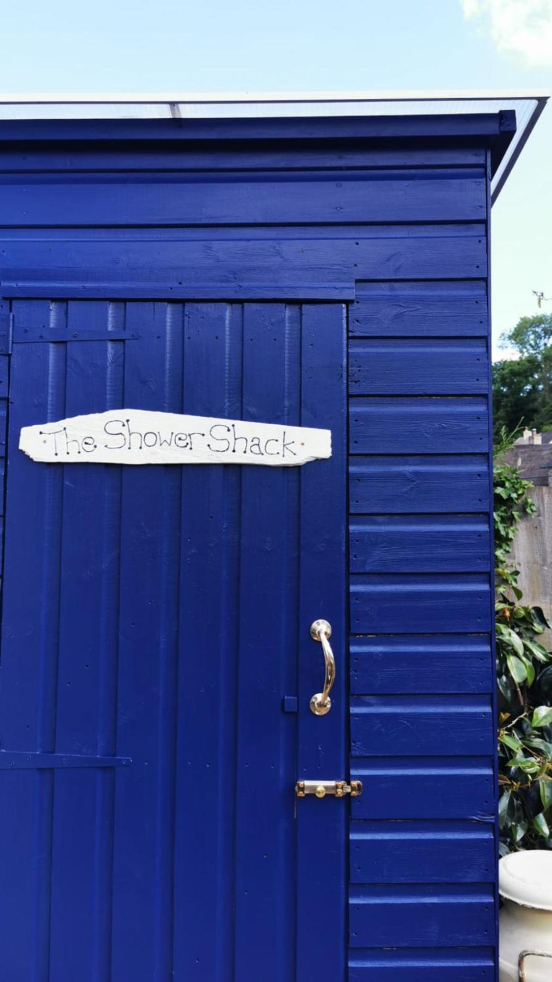 Down The Garden Path Vintage Caravan B&B , Dartmoor ニュートン・アボット エクステリア 写真